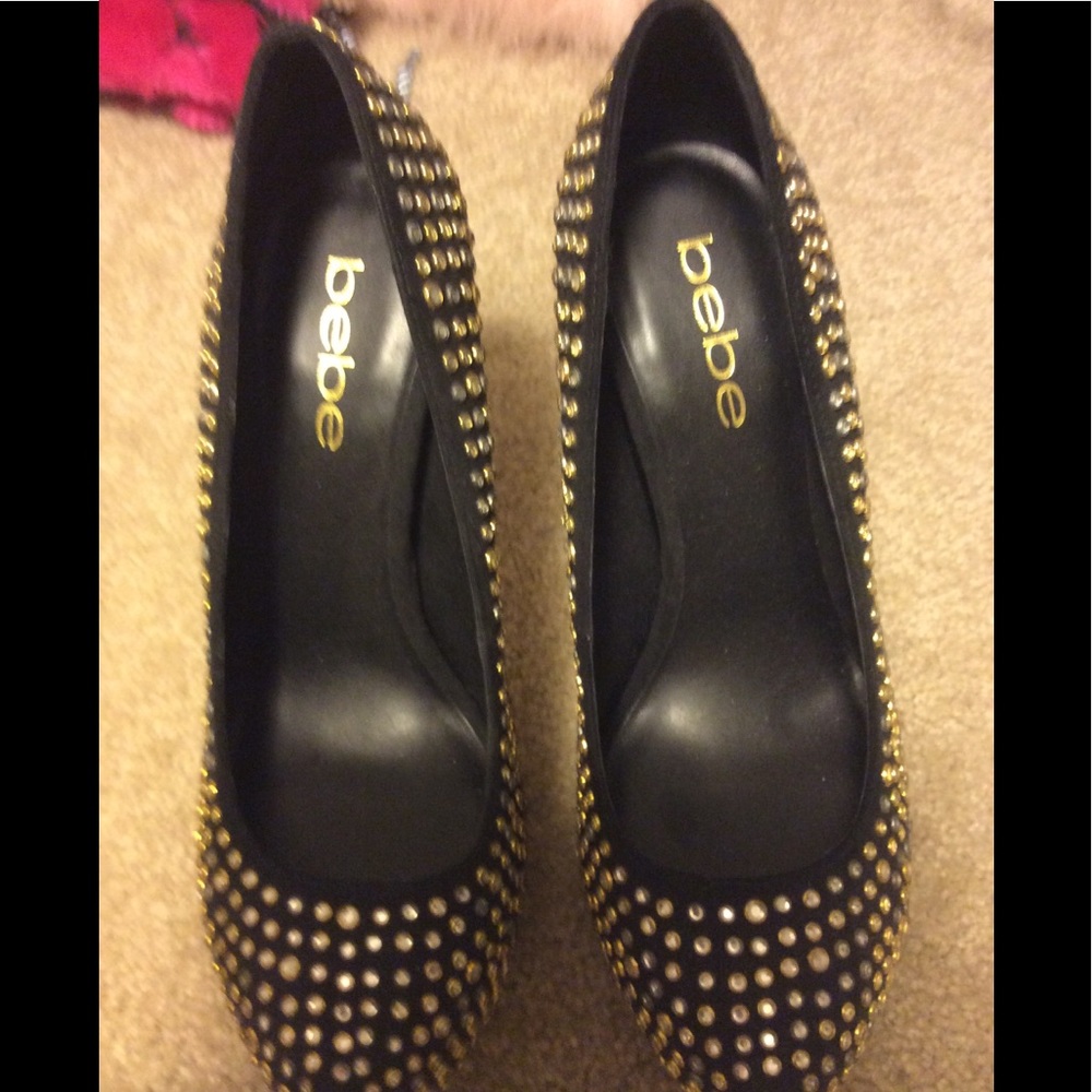 Rare brand new bebe gold stud an rhinestones heels